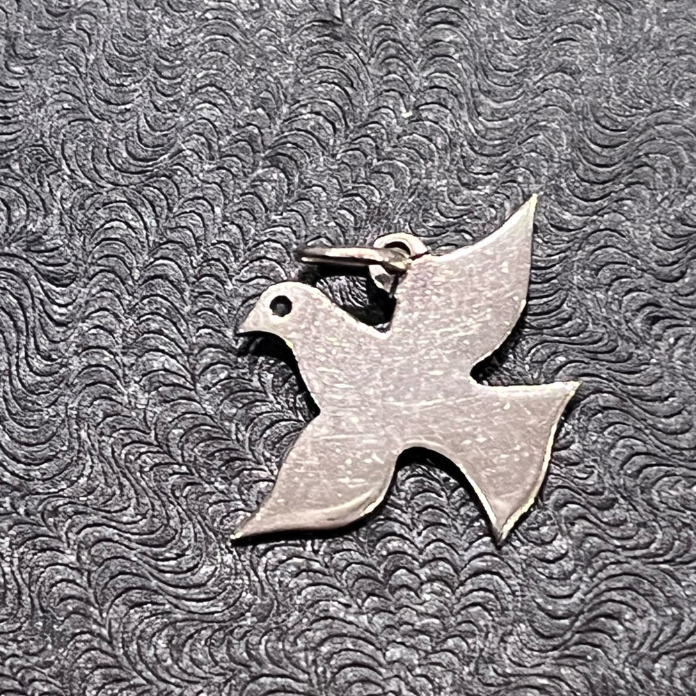 James Avery Sterling Silver Dove Charm (rare & retired)
